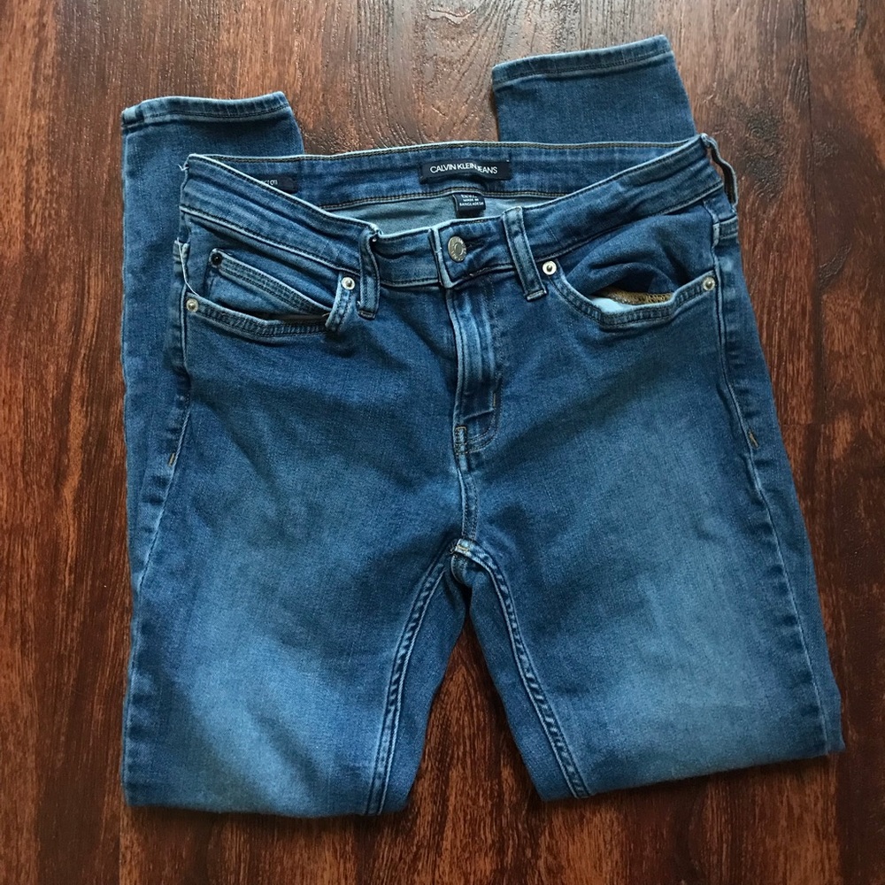 Calvin Klein jeans 6 CKJ 011